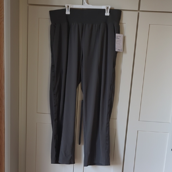 [NWT] Athleta Nolita Green Wide Leg Pants - Picture 1 of 10